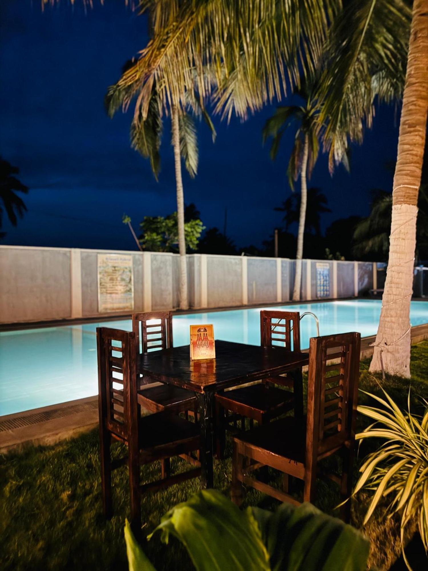 Nilaveli Hybrid Holiday Hotel Екстериор снимка